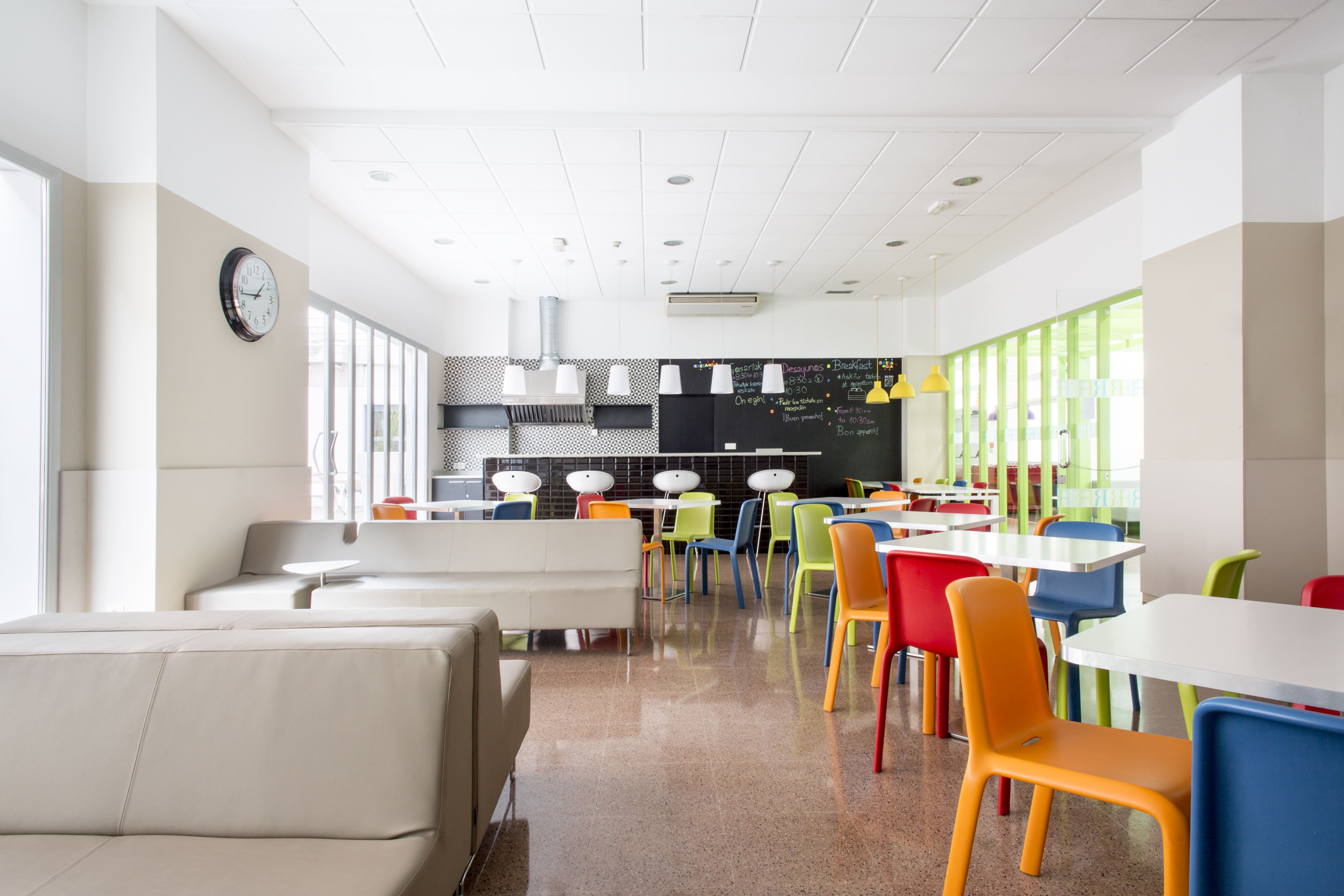 Resa Blas de Otero_Zonas comunes 1