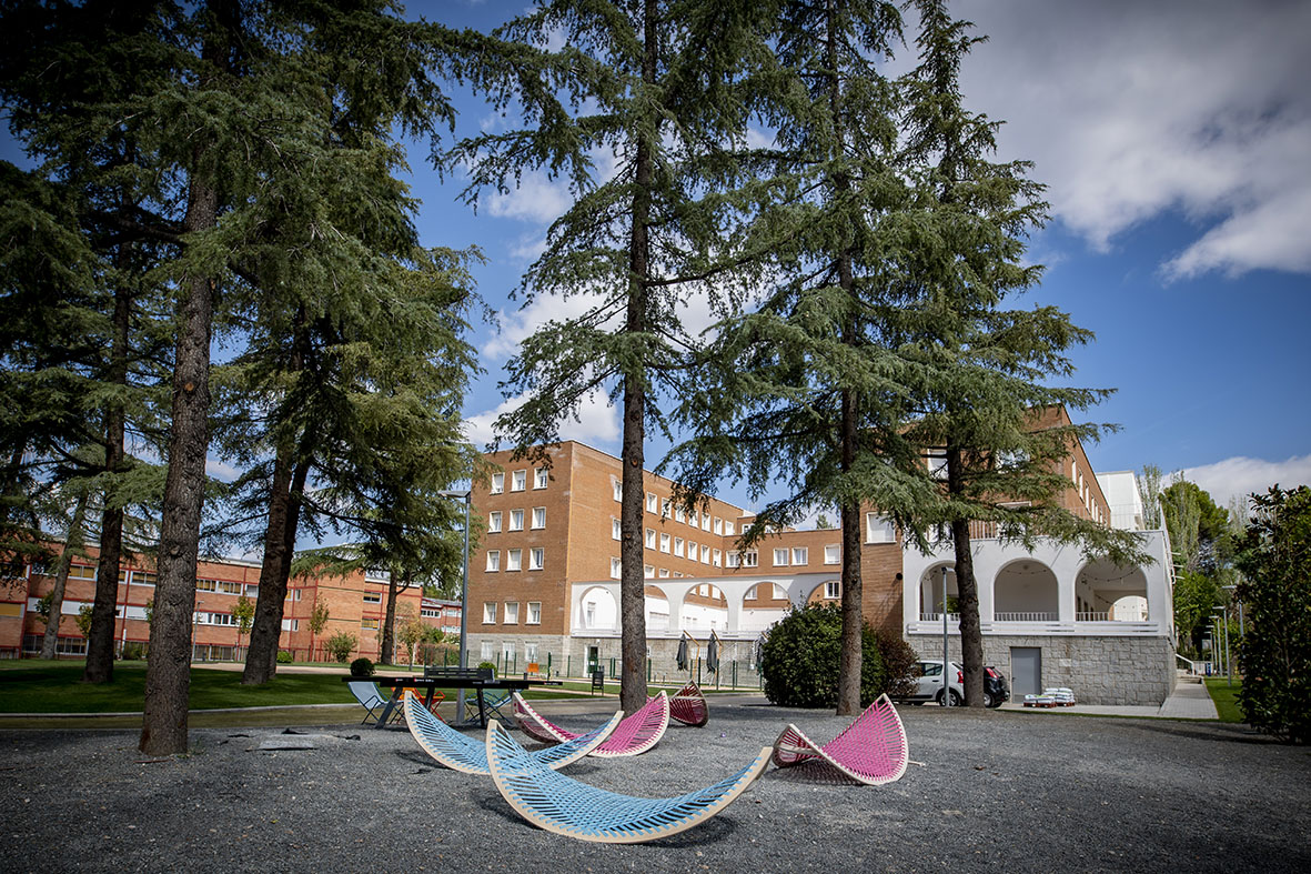 Resa Miguel Antonio Caro_Zonas comunes 83